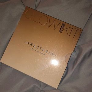 Anastasia Glow Kit Sundipped